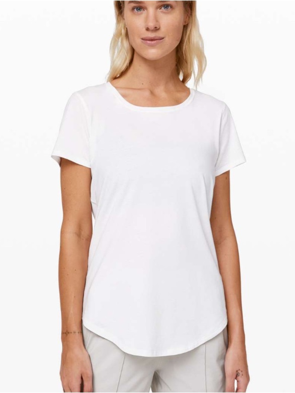 Lululemon Love Crew III White Tee Size 6 SMALL STAIN